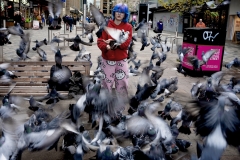 Sauchiehall Street, Glasgow, Scotland 

A young woman feeds pigeons on Glasgow’s Sauchiehall street. 


No unauthorised use without the prior consent of the copywriter holder.